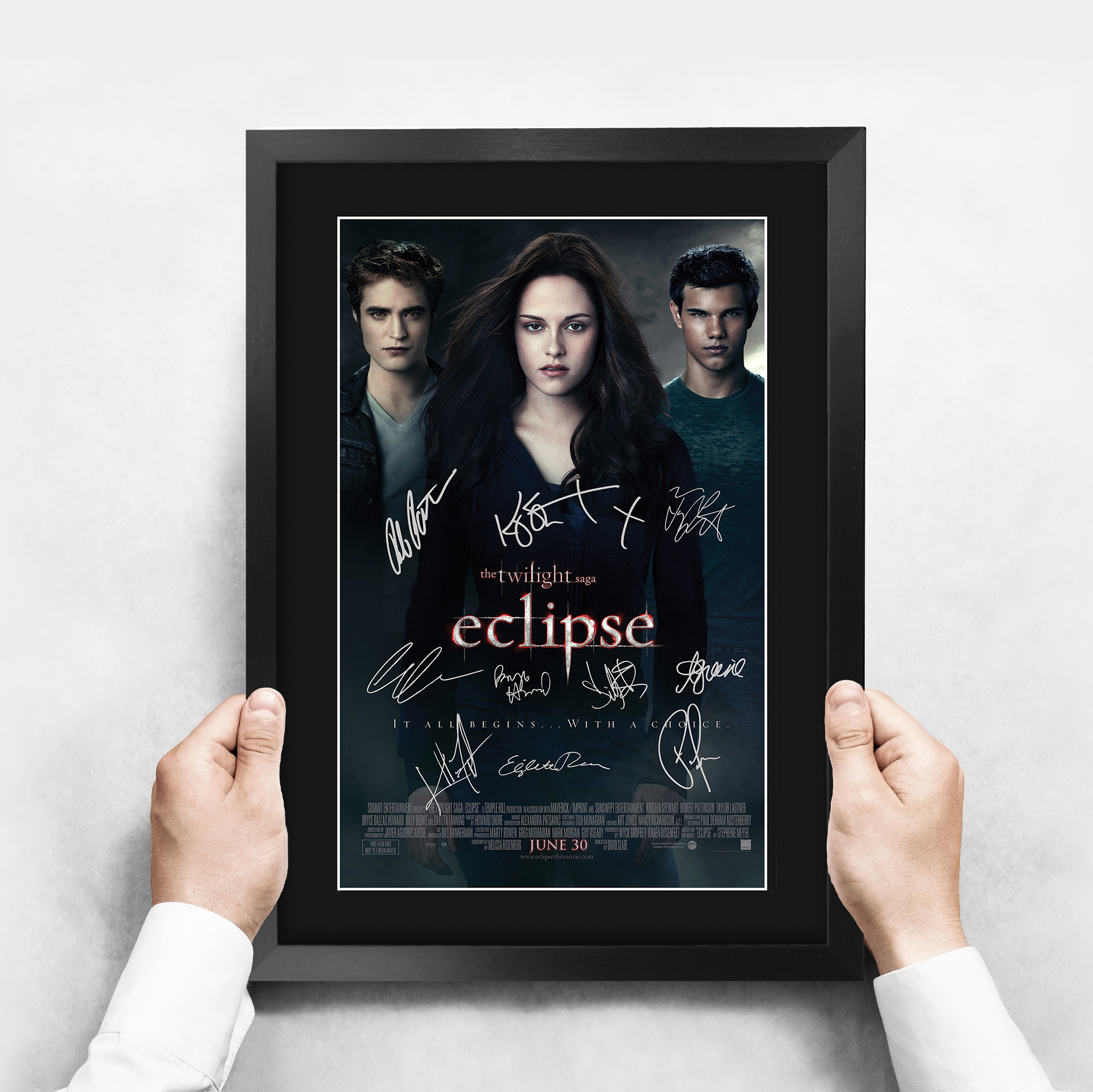 Twilight Ideal Gift Printed Framed Autograph Picture to Movie Memorabilia Fans - Imagen 46 de 85