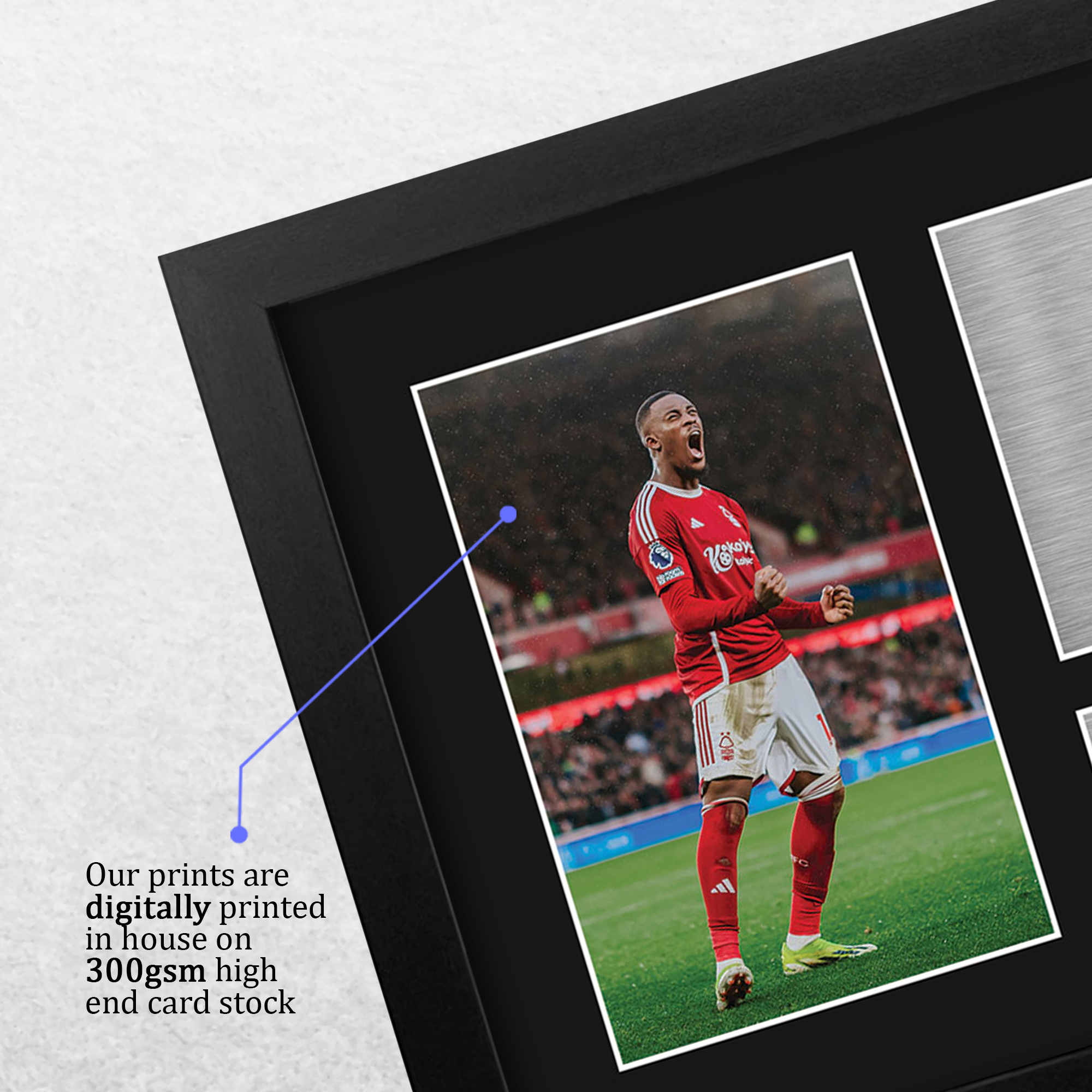 Foto autógrafa impresa Callum Hudson-Odoi Nottingham Forest de un fanático del fútbol americano - Imagen 13 de 17