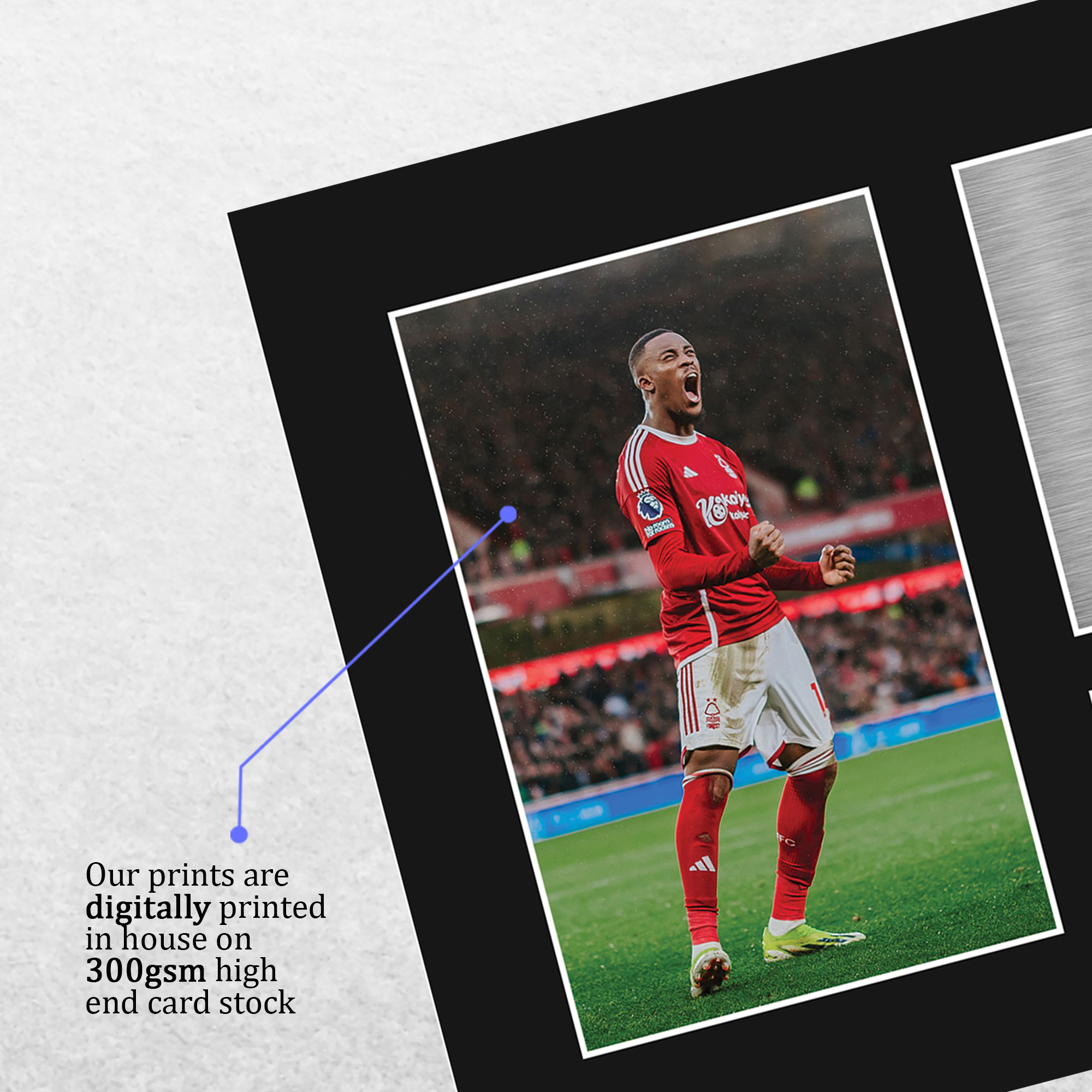 Foto autógrafa impresa Callum Hudson-Odoi Nottingham Forest de un fanático del fútbol americano - Imagen 5 de 17
